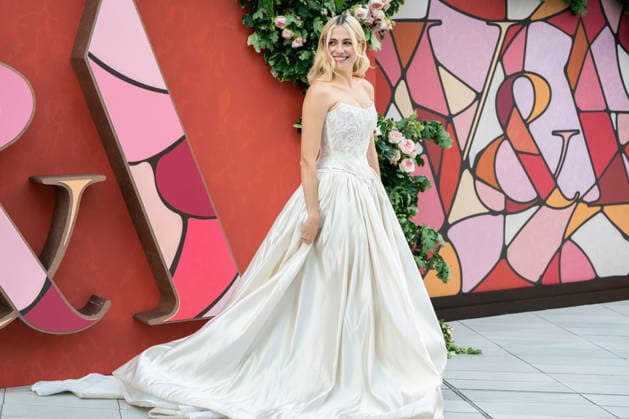 V&A Summer Party 2026 in London, UK- 17 JUNE 2026. Pixie Lott attends the V&A Summer Party 2026 at The V&A . London United Kingdom Copyright: xLounisxTiarx xSOPAxImagesx _DSC2249