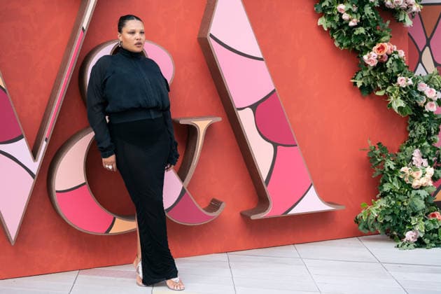 V&A Summer Party 2026 in London, UK- 17 JUNE 2026. Alva Claire attends the V&A Summer Party 2026 at The V&A . London United Kingdom Copyright: xLounisxTiarx xSOPAxImagesx _DSC1755