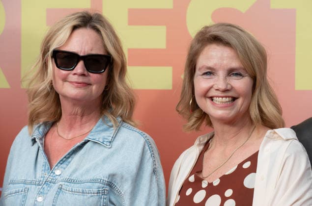 v.l Sabine FRIER, Annette FRIER, Schauspielerin, Portraet, Porträt, Portrait, Angeschnittenes Einzelbild, Einzelmotiv, Roter Teppich, Red Carpet Show, Ankunft, arrival, Sommerfest der Film und Medienstiftung NRW in Koeln, 17.06.2026. *** From left