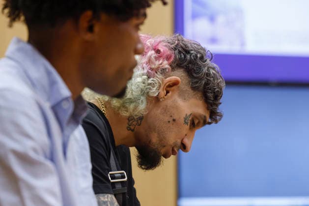 The Prosecutor’s Office is seeking a 13-year prison sentence for rapper El Jincho for an alleged sexual assault following a concert. Singers El Jincho and Osiris El Enemy during a trial at the Provincial Court of Valencia on June 18, 2026, in Valencia, Valencian Community, Spain. The Fourth Chamber of the Provincial Court of Valencia begins trying the rapper known as El Jincho today along with another singer for their involvement in the sexual assault suffered by a young woman after a concert in 2023. The Valencia Prosecutor’s Office is seeking a 13-year prison sentence for the rapper. JUNE 18, 2026, Valencia, Valencian Community, Spain,detected_source_language  Copyright: xRoberxSolsonax 7605546