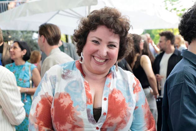 Meltem Kaptan beim Sommerfest zum 35-jährigen Bestehen der Film- und Medienstiftung NRW im Park CafÃ . Köln, 17.06.2026 *** Meltem Kaptan at the summer festival celebrating the 35th anniversary of the Film and Media Foundation NRW at Park Café in Cologne, June 17, 2026,detected_source_language Foto:xR.xSchmiegeltx xFuturexImagex nrw_sommerfest_6791
