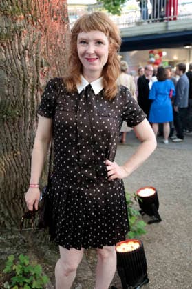 Sarah Bauerett beim Sommerfest zum 35-jährigen Bestehen der Film- und Medienstiftung NRW im Park CafÃ . Köln, 17.06.2026 *** Sarah Bauerett at the summer festival celebrating the 35th anniversary of the Film and Media Foundation NRW at Park Café in Cologne, June 17, 2026,detected_source_language Foto:xR.xSchmiegeltx xFuturexImagex nrw_sommerfest_6799