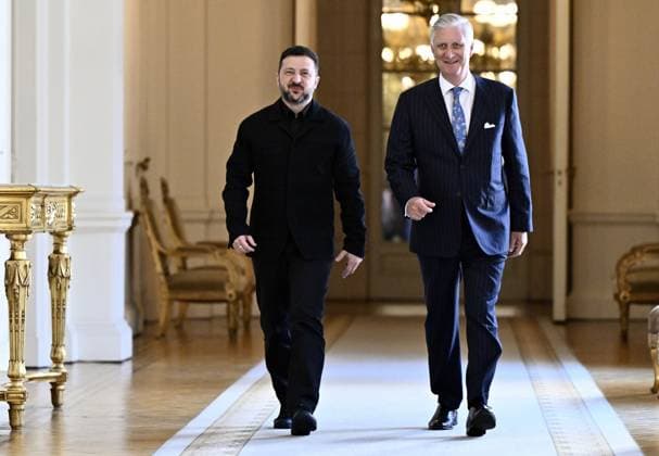 Ukraine president Volodymyr Zelensky, King Philippe - Filip of Belgium and pictured before a lunch at the Royal Palace, on Thursday 18 June 2026 in Brussels.  ERICxLALMAND 178040988