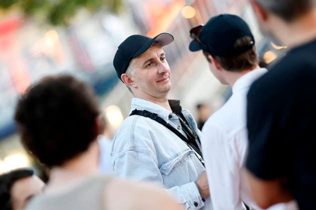 Komiker Jan Böhmermann beim Sommerfest zum 35-jährigen Bestehen der Film- und Medienstiftung NRW sowie dem 25-jährigen Jubiläum des Medienmagazins DWDL im Park Cafe im Rheinpark. Köln, 17.06.2026 NRW Deutschland *** Comedian Jan Böhmermann at the summer festival celebrating the 35th anniversary of the Film and Media Foundation NRW and the 25th anniversary of the media magazine DWDL at the Park Cafe in Cologne’s Rheinpark, June 17, 2026, NRW, Germany,detected_source_language Copyright: xChristophxHardtx
