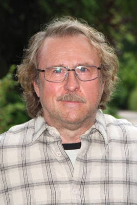 Bjarne Maedel beim Fototermin am Rande der Dreharbeiten zum ARD Film Prange 2 am 18.06.2026 in Hamburg Bjarne Maedel at the photo call during the filming of the ARD movie Prange 2 on June 18, 2026 in Hamburg, Germany Am Set vom ARD Film Prange 2 mit Bjarne Maedel, Olli Dittrich und Katharina Schubert *** Bjarne Maedel at a photo call during the filming of the ARD movie Prange 2 on June 18, 2026 in Hamburg, Germany On the set of the ARD film Prange 2 with Bjarne Maedel, Olli Dittrich, and Katharina Schubert,detected_source_language 