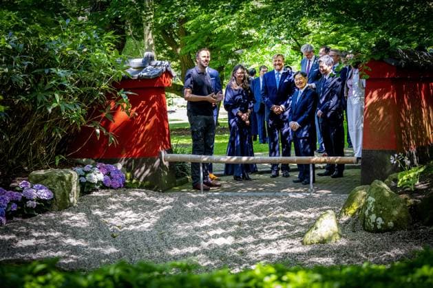 Leiden, The Netherlands, 2026-06-18 14:59:05 LEIDEN, 18-06-2026, Leiden University At the invitation of King Willem-Alexander and Queen Maxima, Emperor Naruhito of Japan is paying a state visit to the Netherlands. Emperor Naruhito is accompanied by Her Majesty Empress Masako. The state visit is a confirmation of the close and historic relationship between Japan and the Netherlands. The countries share 426 years of bilateral relations. PHOTO: NLBeeld POOL Albert Nieboer In the photo: Emperor Naruhito and King Willem-Alexander visit Leiden University. In the Academy Building, they visit a temporary exhibition of objects from various Leiden Japan collections, the Sweat Room where graduates sign their names, and the Senate Chamber. Credit:  Copyright: xx x
