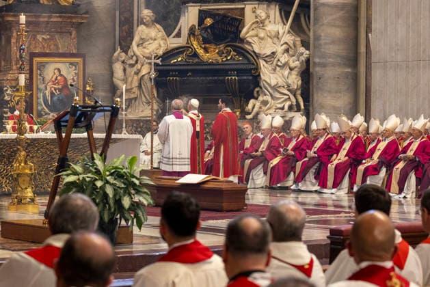 ITALY - POPE LEO XIV ATTENDS THE FUNERAL OF ITALIAN CARDINAL CAMILLO RUINI AT ST PETER S BASILICA IN THE VATICAN - 2026 6 18 Italy, Rome, Vatican, 2026 06 18 .Pope Leo XIV attends the funeral of Italian cardinal Camillo Ruini at St Peter s basilica in The Vatican EDITORIAL USE ONLY - NO BOOKS Copyright: xCLAUDIOxASQUINIx