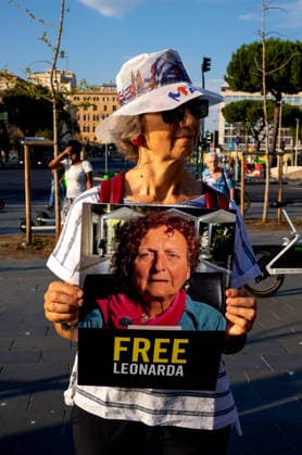 Rally calling for the release of the activists from the Global Sumud Land Convoy ROME, ITALY - JUNE 18: A nationwide protest has been organised to demand the release of the 10 activists from the Global Sumud Land Convoy who were transporting humanitarian aid to the Gaza Strip by land and were arrested in Libya on 24 May. The protest was organised by Amnesty International in front of Termini Station, near the statue of Pope John Paul II on June 18, 2026 in Rome, Italy. Rome Italy Copyright: xStefanoxMontesix