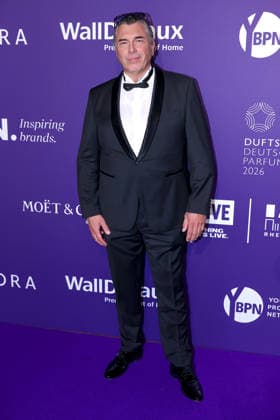 18.06.2026, xxxxxxxxxx auf dem Purple Carpet bei den Verleihung des DUFTSTARS Award in den Rheinterrassen Düsseldorf. Der Deutscher Parfumpreis DUFTSTARS 2026 zählen zu den renommiertesten Beautyawards und Duft-Awards Deutschlands. Nordrhein-Westfalen Deutschland *** June 18, 2026, xxxxxxxxxx on the Purple Carpet at the DUFTSTARS Awards ceremony at the Rheinterrassen in Düsseldorf. The German DUFTSTARS 2026 Perfume Awards are among the most prestigious beauty and fragrance awards in Germany, North Rhine-Westphalia, Germany,detected_source_language