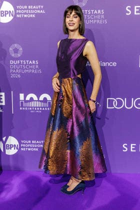 18.06.2026. Düsseldorf. Marlene Waldthaler (Lenis Scents) am Purple Carpet bei der Verleihung des Deutschen Parfumpreises DUFTSTARS 2026 in der Düsseldorfer Rheinterrasse. Die DUFTSTARS zählen zu den renommiertesten Beauty- und Duft-Awards Deutschlands und bringen jedes Jahr Persönlichkeiten aus Beauty, Fashion, Medien und Entertainment zusammen. Düsseldorf Rheinterrasse Nordrhein-Westfalen Deutschland *** June 18, 2026, Düsseldorf