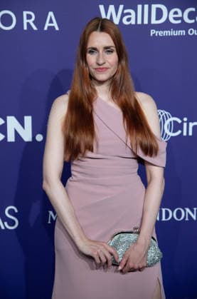 Bella LESNIK, Moderatorin, Portraet, Porträt, Portrait, Angeschnittenes Einzelbild, Einzelmotiv, Roter Teppich, Red Carpet Show, Purple Carpet, Ankunft, arrival, bei den DUFTSTARS 2026 - Deutscher Parfumpreis Verleihung des deutschen Parfumpreises DUFTSTARS durch die Fragrance Foundation am 18.06.2026, Rheinterrassen, Duesseldorf. *** Bella LESNIK, Host, Portrait, Cropped Single Image, Single Subject, Red Carpet, Red Carpet Show, Purple Carpet, Arrival, at the DUFTSTARS 2026 German Perfume Awards Ceremony for the DUFTSTARS German Perfume Awards hosted by the Fragrance Foundation on June 18, 2026, Rheinterrassen, Düsseldorf,detected_source_language