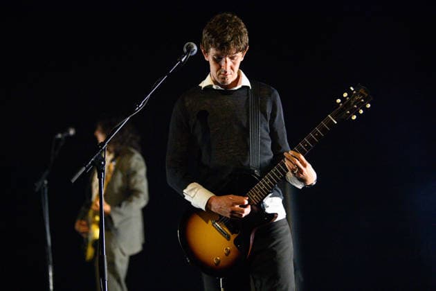 Bar Italia Perform at Meltdown Festival 2026, Queen Elizabeth Hall, London, UK - 18 June 2026 Vocalist guitarist Sam Fenton of English indie rock band Bar Italia performs at The Meltdown Festival at Queen Elizabeth Hall in London, England, UK on Thursday 18 June 2026., Credit:Justin Ng Avalon UK, England, London, Queen Elizabeth Hall  Copyright: xJustinxNgx xAvalonx 1111123023