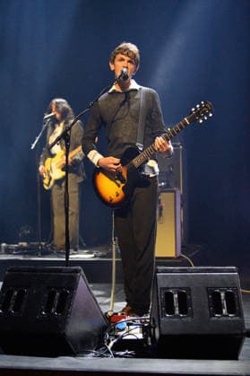 Bar Italia Perform at Meltdown Festival 2026, Queen Elizabeth Hall, London, UK - 18 June 2026 Vocalist guitarist Sam Fenton of English indie rock band Bar Italia performs at The Meltdown Festival at Queen Elizabeth Hall in London, England, UK on Thursday 18 June 2026., Credit:Justin Ng Avalon UK, England, London, Queen Elizabeth Hall  Copyright: xJustinxNgx xAvalonx 1111123045