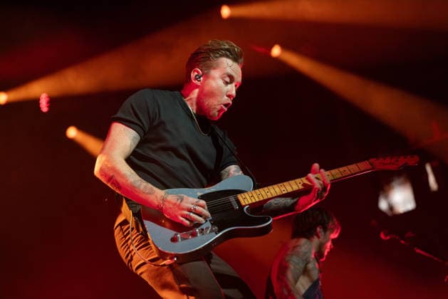 June 18, 2026, London, United Kingdom: Danny Jones seen performing live on stage with band McFly. McFly play London s newest entertainment venue British Airways Arc in Olympia. London United Kingdom - ZUMAs197 20260618_aaa_s197_614 Copyright: xBonniexBritainx
