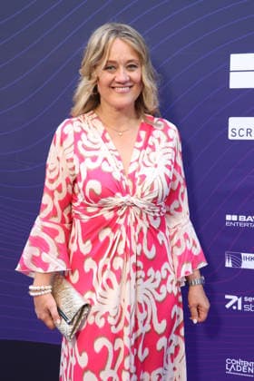 Lisa Feller attends the German Entertainment Award ceremony on June 18, 2026, in Cologne, Germany Deutscher Entertainment Award in Cologne, Germany *** Lisa Feller attends the German Entertainment Award ceremony on June 18, 2026, in Cologne, Germany German Entertainment Award in Cologne, Germany,detected_source_language