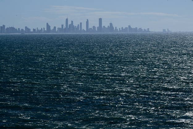 News Bilder des Tages GOLD COAST STOCK, Surfers Paradise is seen from Kirra Point on the Gold Coast, Friday, June 19, 2026. ( NO ARCHIVING BRISBANE QUEENSLAND AUSTRALIA  Copyright: xDARRENxENGLANDx 20260619168780605220