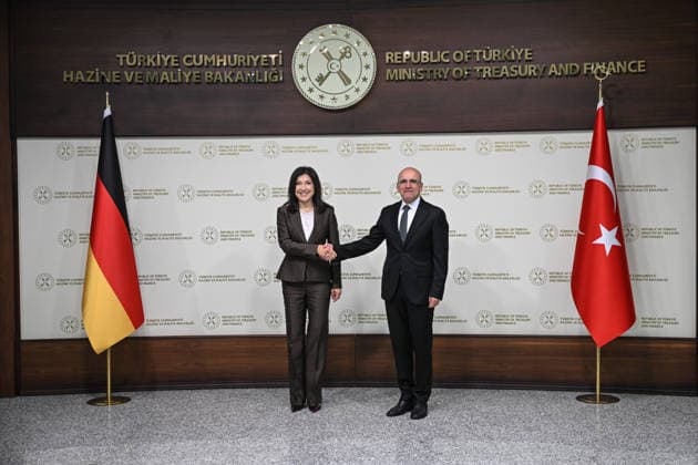 Mehmet Simsek - Katherina Reiche meeting in Turkiye s Ankara ANKARA, TURKIYE - JUNE 19: Turkish Treasury and Finance Minister Mehmet Simsek meets with German Economy and Energy Minister Katherina Reiche in Ankara, Turkiye on June 19, 2026. Abdullah Guclu Anadolu Ankara Turkey. Editorial use only. Please get in touch for any other usage.  Copyright: x2026xAnadoluxAbdullahxGuclux