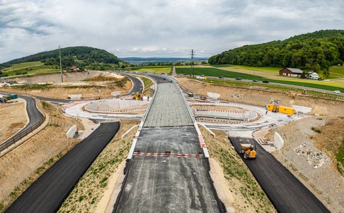 Drone footage of the major infrastructure construction site in G Glattfelden, Switzerland, 3rd May 2026: Drone footage of the major construction site at the Chrüzstrasse roundabout. The expansion of Schaffhauserstrasse in the Zurich lowlands shows the current construction progress and the future traffic flow from above. *** Drone footage of the major infrastructure construction site in G Glattfelden, Switzerland, May 3, 2026. Drone footage of the major construction site at the Chrüzstrasse roundabout. The expansion of Schaffhauserstrasse in the Zurich lowlands shows the current construction progress and the future traffic flow from above.,detected_source_language Copyright: xAndreasxHaasx