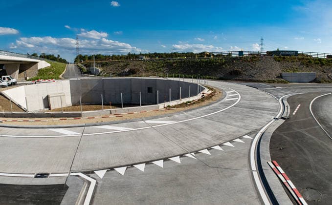 Drone footage of the major infrastructure construction site in G Glattfelden, Switzerland, 7th Jun 2025: Drone footage of the major construction site at the Chrüzstrasse roundabout. The expansion of Schaffhauserstrasse in the Zurich lowlands shows the current construction progress and the future traffic flow from above. *** Drone footage of the major infrastructure construction site in G Glattfelden, Switzerland, June 7, 2025. Drone footage of the major construction site at the Chrüzstrasse roundabout. The expansion of Schaffhauserstrasse in the Zurich lowlands shows the current construction progress and the future traffic flow from above.,detected_source_language Copyright: xAndreasxHaasx