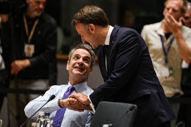 June 19, 2026, Brussels, Belgium, European Union: PEDRO SANCHEZ, Prime Minister of Spain and EMMANUEL MACRON, President of France, speak together during the second and final day of the two-day European Council summit in Brussels, as EU leaders gather for discussions on economic, financial and security priorities. Brussels European Union - ZUMAo116 20260619_znp_o116_024 Copyright: xBiancaxOterox
