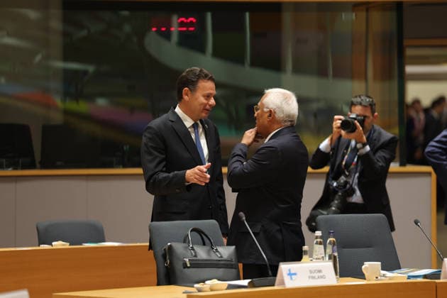 June 19, 2026, Brussels, Belgium, European Union: LUIS MONTENEGRO, Prime Minister of Portugal, speaks with ANTONIO COSTA, President of the European Council, before the roundtable session on the second and final day of the European Council summit in Brussels. Brussels European Union - ZUMAo116 20260619_znp_o116_025 Copyright: xBiancaxOterox