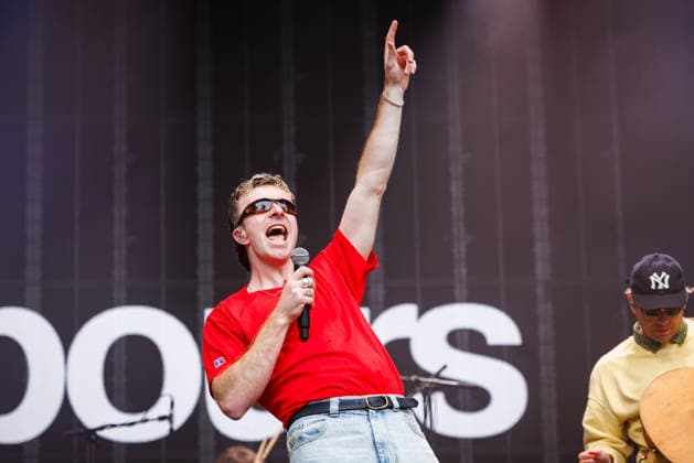 Good Neighbours live at OverOslo 2026 Oslo, Norway. 17th, June 2026. The British band Good Neighbours performs a live concert during the Norwegian music festival OverOslo 2026 in Oslo. Here singer and musician Oli Fox is seen live on stage. Norway, Oslo  Copyright: xGonzalesxPhoto KetilxMartinsenx
