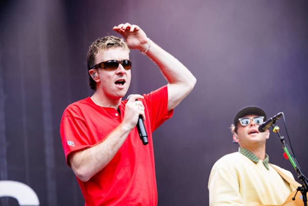 Good Neighbours live at OverOslo 2026 Oslo, Norway. 17th, June 2026. The British band Good Neighbours performs a live concert during the Norwegian music festival OverOslo 2026 in Oslo. Here singer and musician Oli Fox is seen live on stage. Norway, Oslo  Copyright: xGonzalesxPhoto KetilxMartinsenx