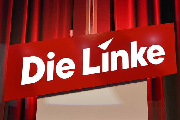 10. Bundesparteitag der Partei Die Linke am 19.06.2026 in der Metropolis Halle in Potsdam Logo Schriftzug: Die Linke *** 10th National Party Convention of Die Linke on June 19, 2026, at the Metropolis Halle in Potsdam; Die Linke logo and lettering,detected_source_language xRx