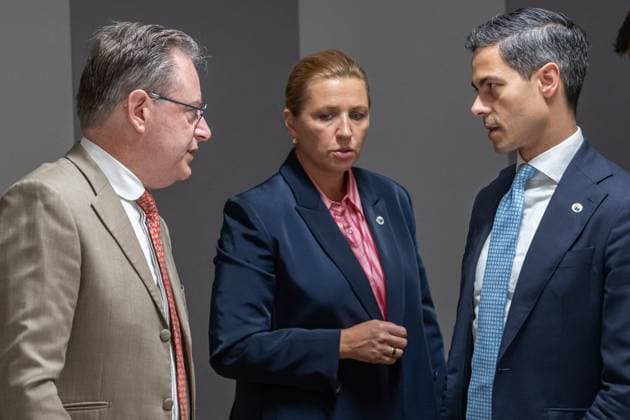 BRUSSELS - Prime Minister Rob Jetten, Belgian Prime Minister Bart De Wever and Danish Prime Minister Mette Frederiksen during the second day of the European Council. The leaders of the EU countries are meeting to discuss, among other things, Ukraine and the Middle East. JONAS ROOSENS ANP netherlands out - belgium out  Copyright: xx x561419680x originalFilename: 561419680.jpg