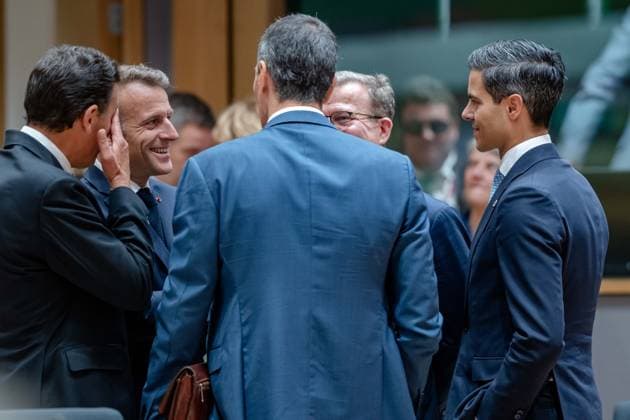 BRUSSELS - Prime Minister Rob Jetten (R) and French Prime Minister Emmanuel Macron (2L) during the second day of the European Council. The leaders of the EU countries are meeting to discuss, among other things, Ukraine and the Middle East. JONAS ROOSENS ANP netherlands out - belgium out  Copyright: xx x561419937x originalFilename: 561419937.jpg