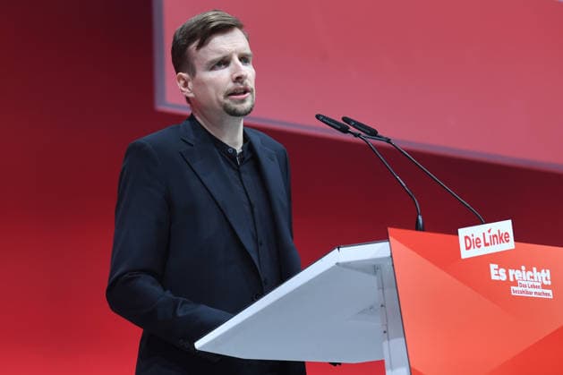 10. Bundesparteitag der Partei Die Linke am 19.06.2026 in der Metropolis Halle in Potsdam Janis Ehling ( Bundesgeschäftsführer Die Linke ) *** 10th National Party Convention of Die Linke on June 19, 2026, at the Metropolis Halle in Potsdam Janis Ehling, National Executive Director of Die Linke,detected_source_language xRx
