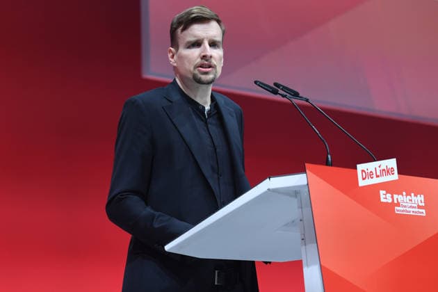 10. Bundesparteitag der Partei Die Linke am 19.06.2026 in der Metropolis Halle in Potsdam Janis Ehling ( Bundesgeschäftsführer Die Linke ) *** 10th National Party Convention of Die Linke on June 19, 2026, at the Metropolis Halle in Potsdam Janis Ehling, National Executive Director of Die Linke,detected_source_language xRx