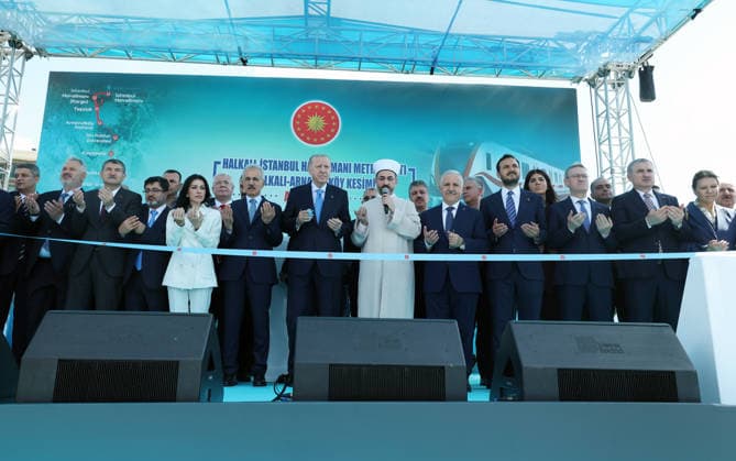 Turkish President Recep Tayyip Erdogan ISTANBUL, TURKIYE - JUNE 19: (----EDITORIAL USE ONLY - MANDATORY CREDIT - TURKISH PRESIDENCY MUSTAFA KAMACI HANDOUT - NO MARKETING NO ADVERTISING CAMPAIGNS - DISTRIBUTED AS A SERVICE TO CLIENTS----) Turkish President Recep Tayyip Erdogan attends the opening ceremony of Halkali-Istanbul Airport Metro Line at Kayasehir Metro Station in Istanbul, Turkiye on June 19, 2026. TUR Presidency Mustafa Kamaci Anadolu Istanbul Turkey. Editorial use only. Please get in touch for any other usage.  Copyright: x2026xAnadoluxTURxPresidencyx xMustafaxKamacix