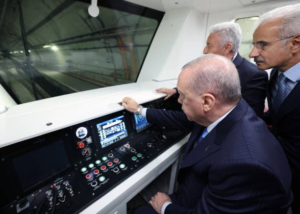 Turkish President Recep Tayyip Erdogan ISTANBUL, TURKIYE - JUNE 19: (----EDITORIAL USE ONLY - MANDATORY CREDIT - TURKISH PRESIDENCY MUSTAFA KAMACI HANDOUT - NO MARKETING NO ADVERTISING CAMPAIGNS - DISTRIBUTED AS A SERVICE TO CLIENTS----) Turkish President Recep Tayyip Erdogan inspects the the cockpit control panel as he attends the Opening Ceremony of Halkali-Istanbul Airport Metro Line at the Kayasehir Metro Station, in Istanbul, Turkiye, on June 19, 2026. Turkish Presidency Mustafa Kamaci Handout Anadolu Istanbul Turkey. Editorial use only. Please get in touch for any other usage.  Copyright: x2026xAnadoluxTurkishxPresidencyx xMustafaxKamacix xHandoutx