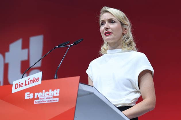 10. Bundesparteitag der Partei Die Linke am 19.06.2026 in der Metropolis Halle in Potsdam Ines Schwerdtner ( Parteivorsitzende Die Linke ) *** 10th National Party Convention of Die Linke on June 19, 2026, at the Metropolis Halle in Potsdam; Ines Schwerdtner, Party Chair of Die Linke,detected_source_language xRx