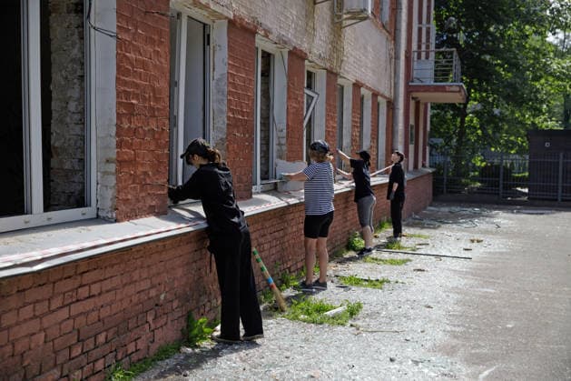 Volunteers Remove Debris at Dovzhenko Film Studio in Kyiv Volunteers clean the premises of the Oleksandr Dovzhenko National Film Studio after the Russian strike, Kyiv, Ukraine, June 19, 2026. The studio sustained considerable damage during the large-scale Russian missile and drone attack on the capital on June 15. The costume shop, which housed the largest and oldest costume collection in Ukraine, suffered the most destruction. Its storage contained around 100,000 costumes created for films across different decades, as well as approximately three million pieces of props. Other buildings of the film studio were also damaged. Photo by Marianna Kotyk Ukrinform ABACAPRESS.COM Kyiv Ukraine  Copyright: xUkrinform ABACAx