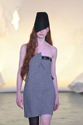 IPA85857183 - Milan, Milan Men™s Fashion Week Spring Summer 2027 - Men™s Fashion, Spring Summer 2027 - Martin Qad fashion show - pictured on the runway: Model  Copyright: xSimonaxChiocciax xSimonaxChiocciax 85857183