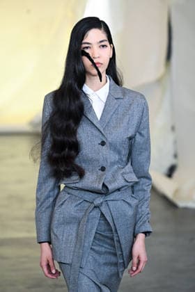 IPA85857222 - Milan, Milan Men™s Fashion Week Spring Summer 2027 - Men™s Fashion, Spring Summer 2027 - Martin Qad fashion show - pictured on the runway: Model  Copyright: xSimonaxChiocciax xSimonaxChiocciax 85857222