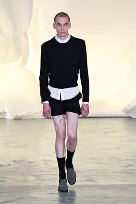 IPA85857224 - Milan, Milan Men™s Fashion Week Spring Summer 2027 - Men™s Fashion, Spring Summer 2027 - Martin Qad fashion show - pictured on the runway: Model  Copyright: xSimonaxChiocciax xSimonaxChiocciax 85857224