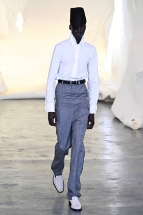 IPA85857201 - Milan, Milan Men™s Fashion Week Spring Summer 2027 - Men™s Fashion, Spring Summer 2027 - Martin Qad fashion show - pictured on the runway: Model  Copyright: xSimonaxChiocciax xSimonaxChiocciax 85857201