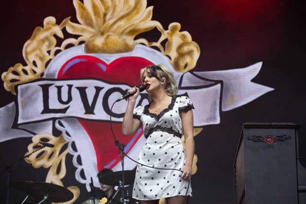 Luvcat performing live on the King Tut s Stage at TRNSMT Festival, Glasgow Green on Friday 19 June 2026. Luvcat performing live on the King Tut s Stage at TRNSMT Festival, Glasgow Green on Friday 19 June 2026. The Liverpool-based artist bringing theatrical indie pop, dark romantic storytelling and vintage-inspired alternative sounds to the TRNSMT 2026 lineup. Part of the TRNSMT 2026 weekend series in Glasgow., Credit:Adam Hampton-Matthews Avalon  Copyright: xAdamxHampton-Matthewsx xAvalonx 1111252391
