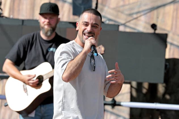 ORF Wenn die Musi spielt . Sänger Pietro Basile während Proben zum Musik Open Air Wenn die Musi spielt am 19.06.2026 in Bad Kleinkirchheim. 20260619SBK0120 *** ORF Wenn die Musi spielt