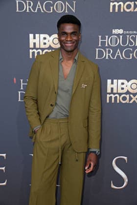 Clinton Liberty bei der Premiere von HOUSE OF THE DRAGON Staffel 3 im Kino International in Berlin am 19.06.2026 *** Clinton Liberty at the premiere of House of the Dragon Season 3 at the Kino International in Berlin on June 19, 2026 ,detected_source_language