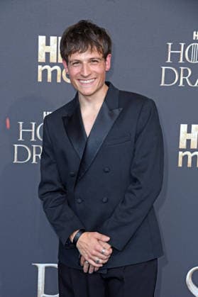 Moritz Bäckerling bei der Premiere von HOUSE OF THE DRAGON Staffel 3 im Kino International in Berlin am 19.06.2026 *** Moritz Bäckerling at the premiere of House of the Dragon Season 3 at the Kino International in Berlin on June 19, 2026 ,detected_source_language