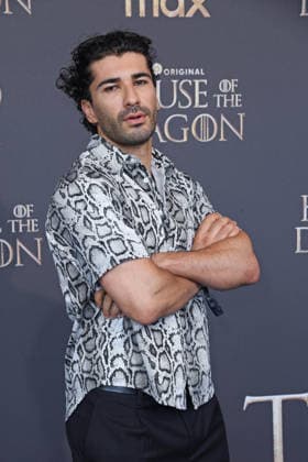 Mohamed Kanj Khamis bei der Premiere von HOUSE OF THE DRAGON Staffel 3 im Kino International in Berlin am 19.06.2026 *** Mohamed Kanj Khamis at the premiere of House of the Dragon Season 3 at the Kino International in Berlin on June 19, 2026 ,detected_source_language
