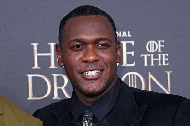 Abubakar Salim bei der Premiere von HOUSE OF THE DRAGON Staffel 3 im Kino International in Berlin am 19.06.2026 *** Abubakar Salim at the premiere of House of the Dragon Season 3 at the Kino International in Berlin on June 19, 2026 ,detected_source_language