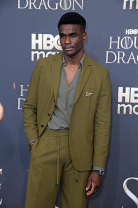 Clinton Liberty bei der Premiere von HOUSE OF THE DRAGON Staffel 3 im Kino International in Berlin am 19.06.2026 *** Clinton Liberty at the premiere of House of the Dragon Season 3 at the Kino International in Berlin on June 19, 2026 ,detected_source_language