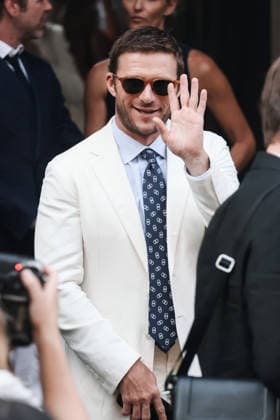 IPA85867448 - Milan, Milan Fashion Week Menswear Spring Summer 2027 - Men s Fashion, Spring Summer 2027 - Ralph Lauren Fashion Show, June 19, 2026 - Guests arriving. Pictured: Scott Eastwood (American actor)  Copyright: xAlessandroxBremecx xx 85867448