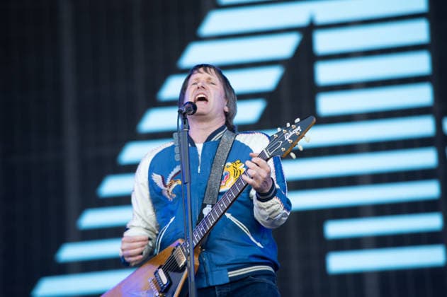 IPA85869147 - England, Isle of Wight Festival - Friday - Ash - Pictured: Tim Wheeler  Copyright: xCRISTINAxMASSEIx xx 85869147