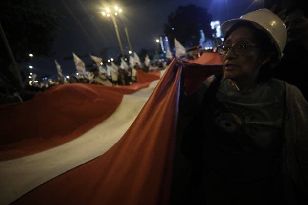 Supporters march with Roberto Sanchez in Lima amid vote count dispute LIMA, PERU - JUNE 19: Thousands of citizens march alongside presidential candidate Roberto Sanchez in Lima, Peru, on June 19, 2026. Sanchez joined the demonstration with supporters calling for transparency in the electoral process and backing claims raised by his political movement as the official vote count continues. The march took place amid questions over the vote tally and the handling of some electoral records. With 99.5 percent of ballots counted, Sánchez trails Keiko Fujimori by approximately 40,000 votes. Klebher Vasquez Anadolu Lima Peru. Editorial use only. Please get in touch for any other usage.  Copyright: x2026xAnadoluxKlebherxVasquezx